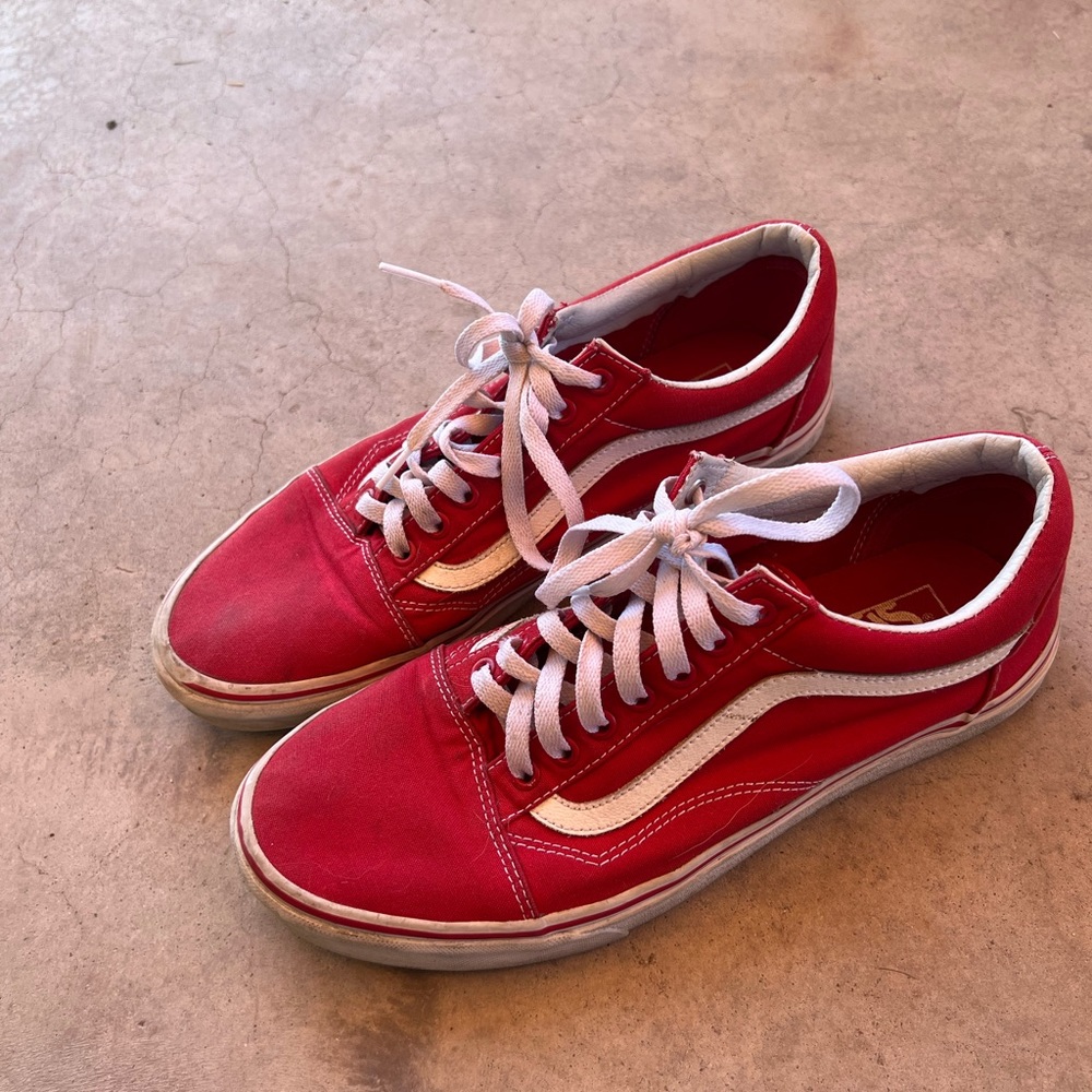 Low top red Van’s